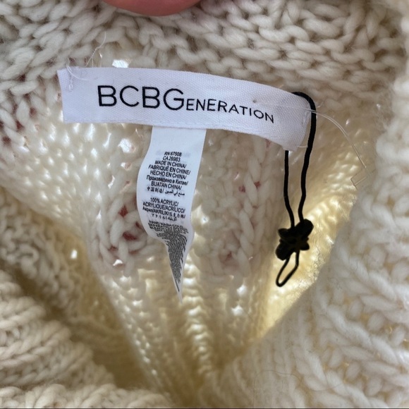 BCBGeneration Cable Knit Poncho Sweater One Size Tan Ivory Cream - Picture 6 of 7